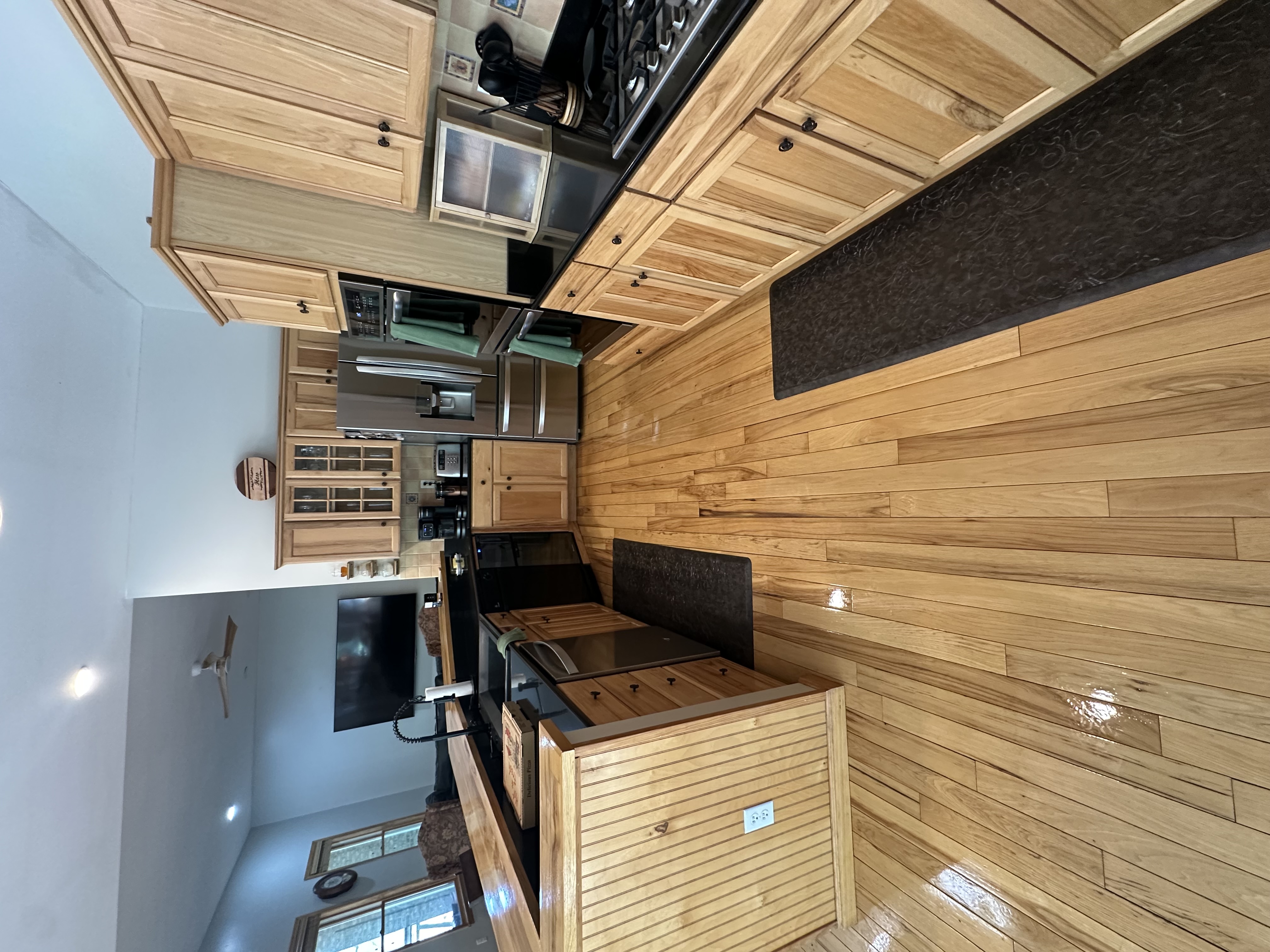 Residential cleaning result by Miracle Home Makeover LLC